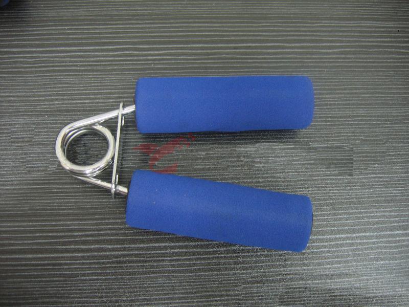 家庭健身六件套定制指南 从哑铃到拉力器，打造你的专属健身房